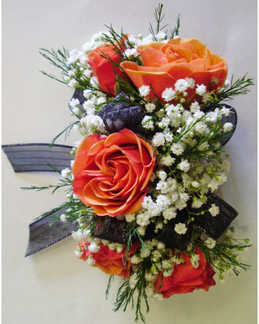 5 Orange Mini Rose Corsage