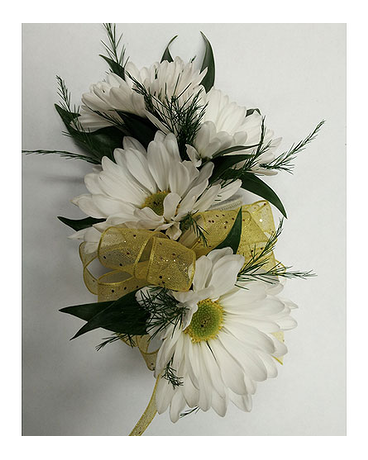 White Daisy Corsage